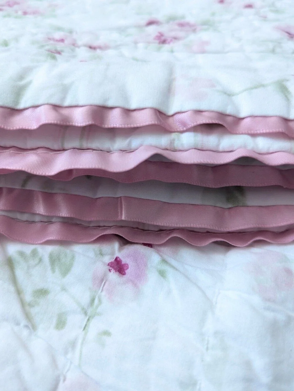 READ Simply Shabby Chic Rachel Ashwell Queen Quilt